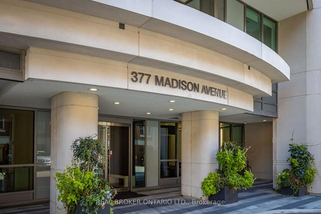 221 - 377 Madison Ave, Condo with 1 bedrooms, 1 bathrooms and 0 parking in Toronto ON | Image 32