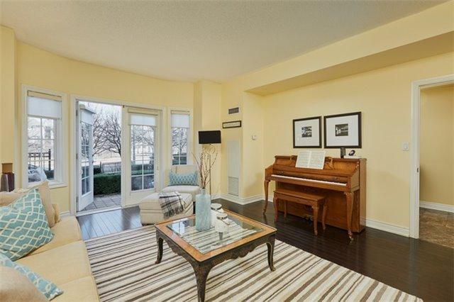 Th13 - 8 Rean Dr, Townhouse with 3 bedrooms, 4 bathrooms and 2 parking in Toronto ON | Image 3