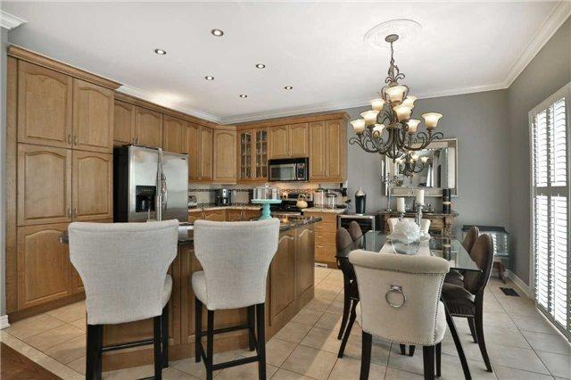 3641 Jorie Cres, House detached with 4 bedrooms, 3 bathrooms and 2 parking in Mississauga ON | Image 9