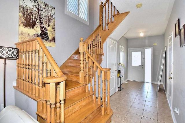 546 Vellore Woods Blvd, House detached with 3 bedrooms, 4 bathrooms and 4 parking in Vaughan ON | Image 24