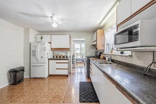 3149 Weston Rd, House detached with 3 bedrooms, 2 bathrooms and 5 parking in Toronto ON | Image 2