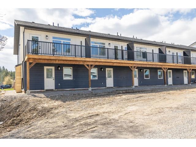 1 - 1311 Westside Park Drive, House attached with 3 bedrooms, 3 bathrooms and null parking in Invermere BC | Image 10