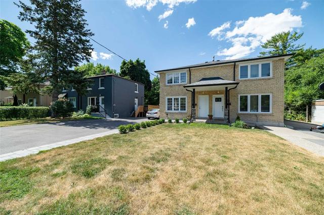 30 Varsity Rd, House semidetached with 3 bedrooms, 2 bathrooms and 5 parking in Toronto ON | Image 12