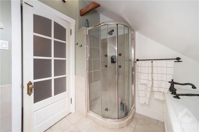 Bathroom with double sink, shower and soaker tub | Image 25