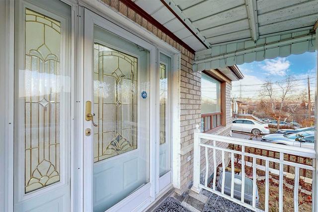36 Lanyard Rd, House semidetached with 3 bedrooms, 4 bathrooms and 7 parking in Toronto ON | Image 29