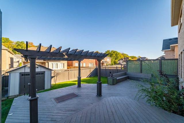 19 Henderson St, House detached with 4 bedrooms, 5 bathrooms and 4 parking in Hamilton ON | Image 23
