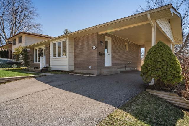 1011 Cumberland Ave, House detached with 3 bedrooms, 2 bathrooms and 3 parking in Peterborough ON | Image 23