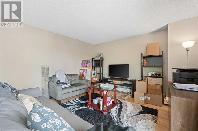 305, - 1208 14 Avenue Sw, Condo with 2 bedrooms, 1 bathrooms and 2 parking in Calgary AB | Image 14