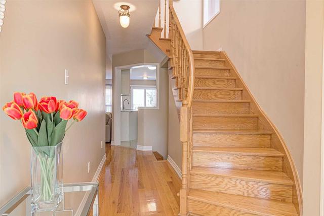 6387 Spinnaker Circ, Townhouse with 3 bedrooms, 4 bathrooms and 2 parking in Mississauga ON | Image 20