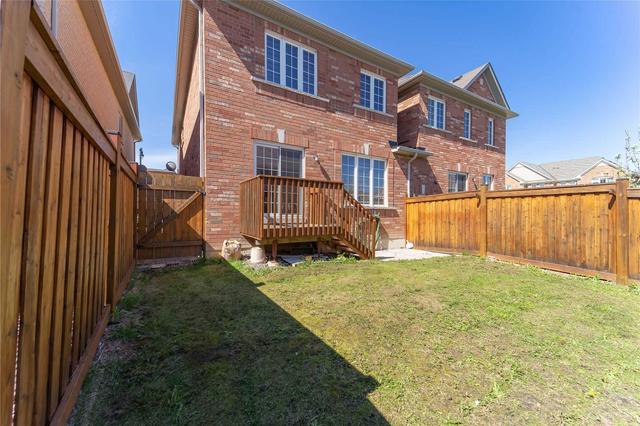 106 Newington Cres, House semidetached with 4 bedrooms, 3 bathrooms and 3 parking in Brampton ON | Image 28