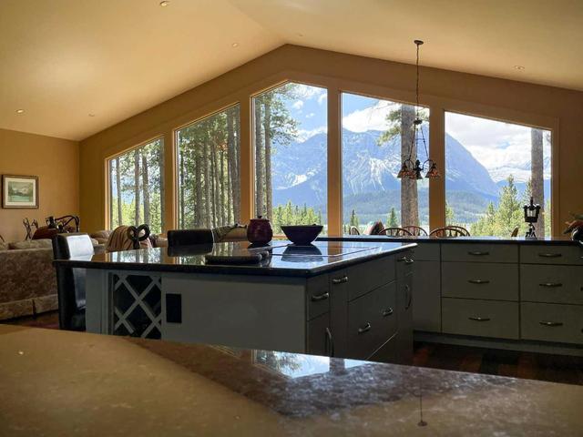 67 Lakeshore Drive, House detached with 4 bedrooms, 2 bathrooms and 6 parking in Kananaskis AB | Image 33