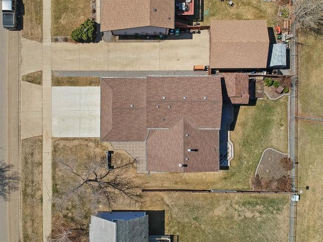 5624 39 Street, House detached with 3 bedrooms, 2 bathrooms and 2 parking in Lloydminster (Part) AB | Image 46