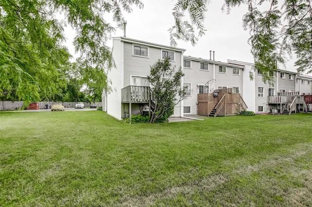 16 - 7001 Casey St, Townhouse with 3 bedrooms, 2 bathrooms and 2 parking in Niagara Falls ON | Image 11