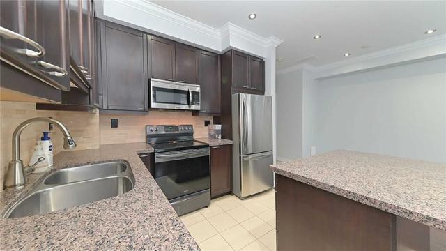 115 - 383 Prince Of Wales Dr, Townhouse with 3 bedrooms, 3 bathrooms and 2 parking in Mississauga ON | Image 34