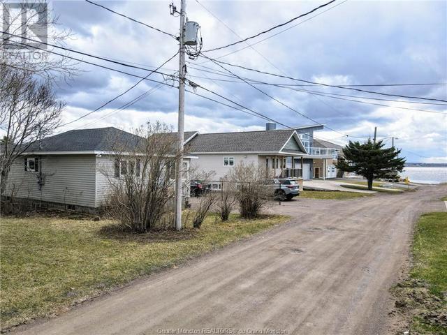 24 Jarvis, House detached with 3 bedrooms, 1 bathrooms and null parking in Shediac P NB | Image 11
