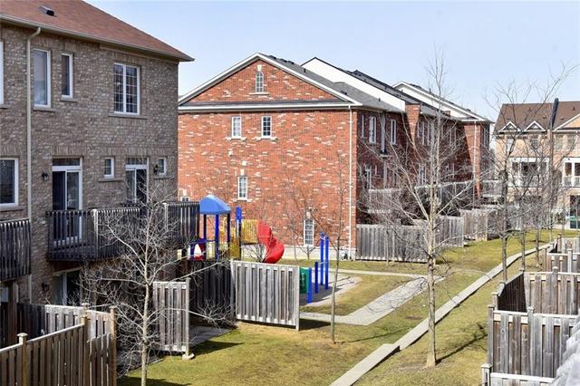 7157 Triumph Lane, House attached with 3 bedrooms, 2 bathrooms and 1 parking in Mississauga ON | Image 35