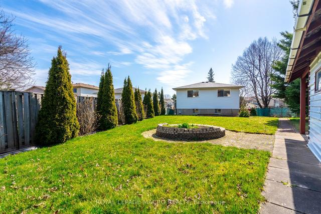 2417 Coventry Way, House detached with 3 bedrooms, 2 bathrooms and 3 parking in Burlington ON | Image 27