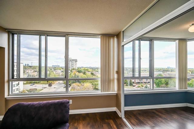 ph17 - 1001 Cedarglen Gate, Condo with 2 bedrooms, 2 bathrooms and 1 parking in Mississauga ON | Image 4