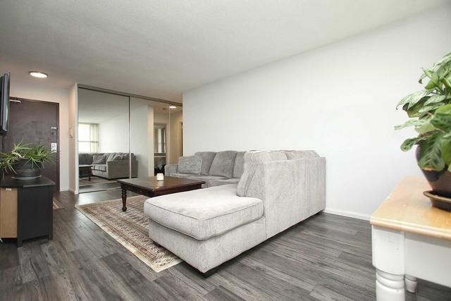 2001 - 1455 Lawrence Ave W, Condo with 1 bedrooms, 1 bathrooms and 1 parking in Toronto ON | Image 15