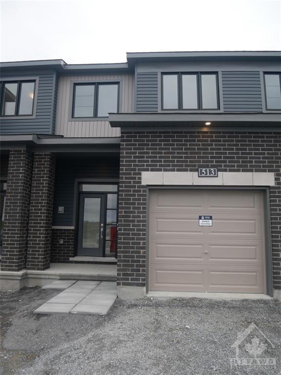 513 Winterset Road, Townhouse with 3 bedrooms, 4 bathrooms and 2 parking in Ottawa ON | Card Image