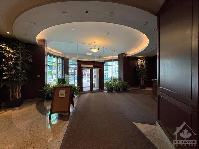 1004 - 234 Rideau Street, Condo with 1 bedrooms, 1 bathrooms and 1 parking in Ottawa ON | Image 2