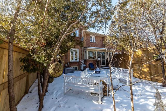 9904 Keele St, House attached with 3 bedrooms, 3 bathrooms and 2 parking in Vaughan ON | Image 21