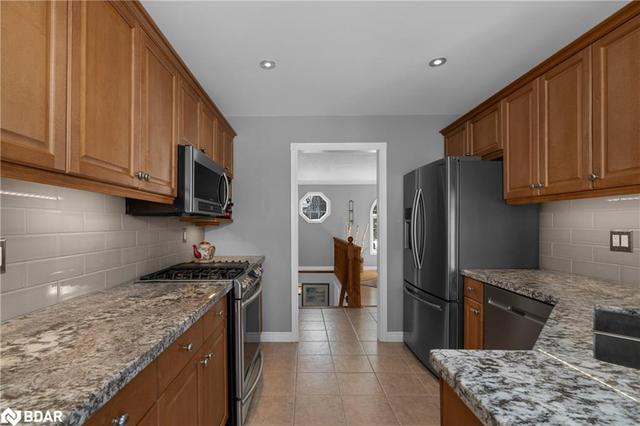 26 Northwood Court, House detached with 4 bedrooms, 3 bathrooms and null parking in Oro Medonte ON | Image 4