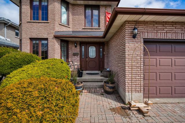 95 Cherryridge Clse, House detached with 4 bedrooms, 5 bathrooms and 6 parking in Hamilton ON | Image 23