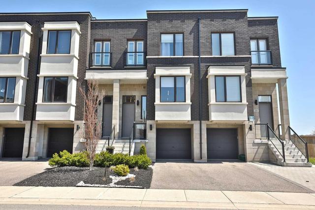 286 Vellwood Common, House attached with 3 bedrooms, 4 bathrooms and 1 parking in Oakville ON | Image 1