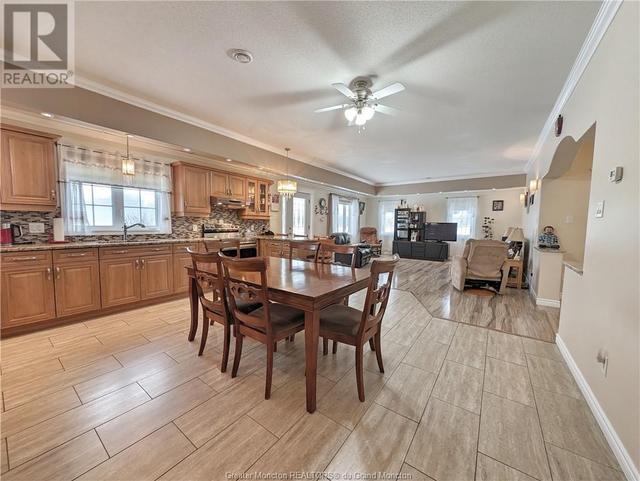 15 Valleyview Rd, House detached with 2 bedrooms, 2 bathrooms and null parking in Bathurst NB | Image 4
