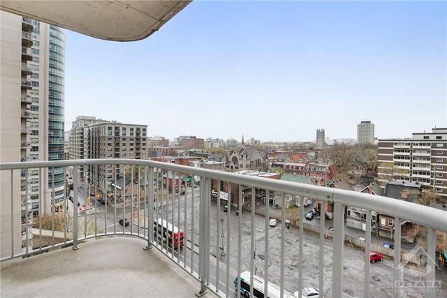 1009 - 200 Rideau Street, Condo with 2 bedrooms, 2 bathrooms and null parking in Ottawa ON | Image 16