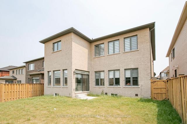 153 Prince Charles Cres, House detached with 4 bedrooms, 5 bathrooms and 4 parking in Woodstock ON | Image 14
