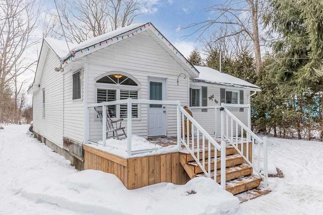 107 Kennedy Ave, House detached with 3 bedrooms, 1 bathrooms and 5 parking in Oro Medonte ON | Image 23