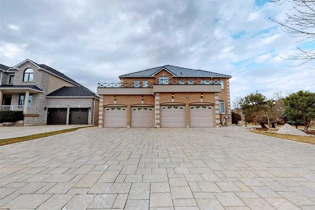 8 Vandermeer Dr, House detached with 4 bedrooms, 7 bathrooms and 12 parking in Markham ON | Image 1
