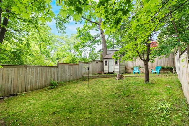 122a Neville Park Blvd, House detached with 3 bedrooms, 3 bathrooms and 1 parking in Toronto ON | Image 27