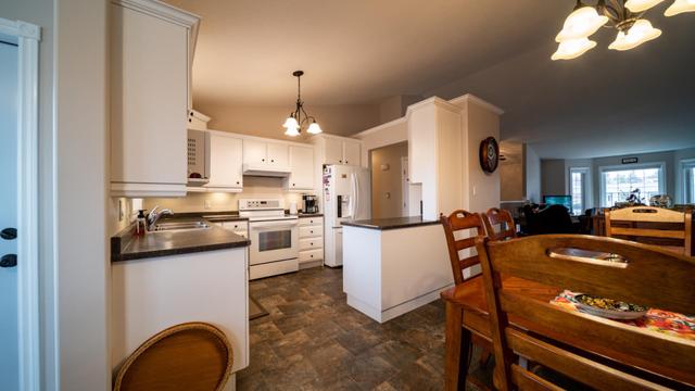 909 8 Avenue, House detached with 4 bedrooms, 3 bathrooms and 6 parking in Wainwright AB | Image 15