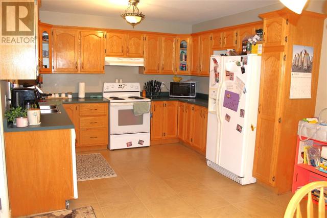4 Stojko Place, House semidetached with 3 bedrooms, 2 bathrooms and null parking in Mount Pearl NL | Image 5