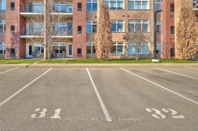 113 - 4644 Pettit Ave, Condo with 2 bedrooms, 2 bathrooms and 2 parking in Niagara Falls ON | Image 5