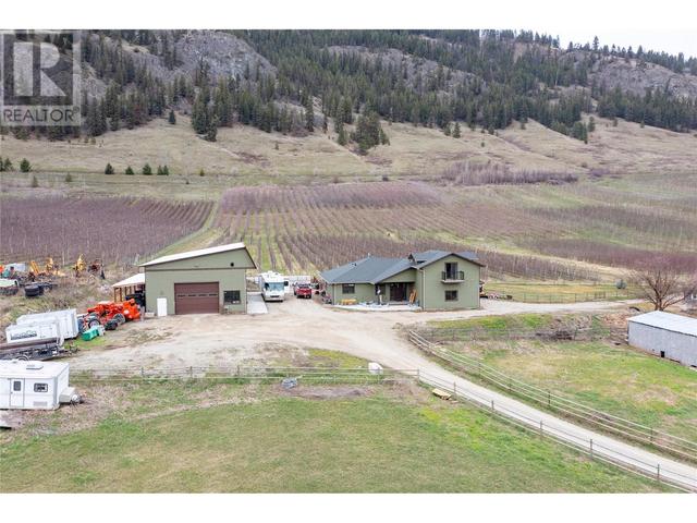6173 Highway 6, House detached with 4 bedrooms, 3 bathrooms and 2 parking in Central Kootenay H BC | Image 48