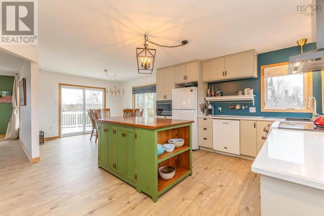2686 Indian Road, House detached with 4 bedrooms, 2 bathrooms and null parking in East Hants NS | Image 9