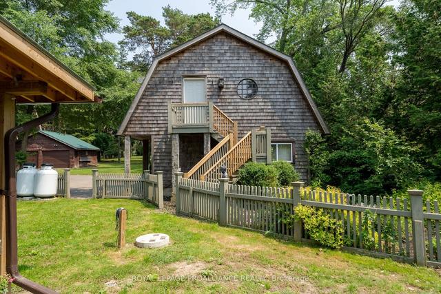 1910 County Road 12, House detached with 4 bedrooms, 2 bathrooms and 11 parking in Prince Edward County ON | Image 27