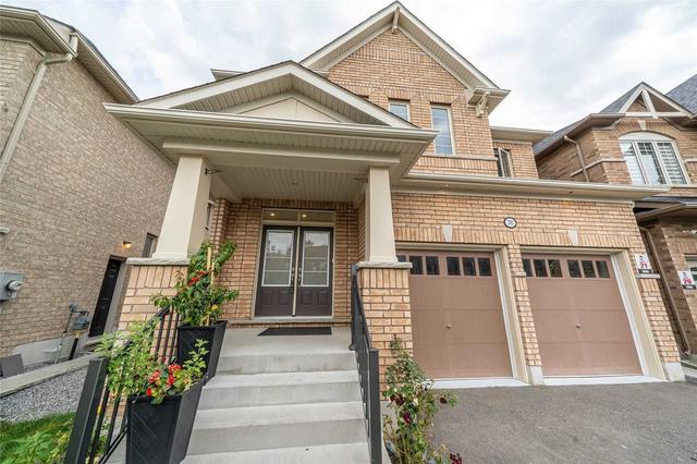 2393 Dress Circle Cres, House detached with 4 bedrooms, 3 bathrooms and 5 parking in Oshawa ON | Image 1