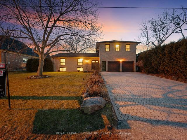 16 Havenridge Dr, House detached with 6 bedrooms, 4 bathrooms and 8 parking in Toronto ON | Image 12