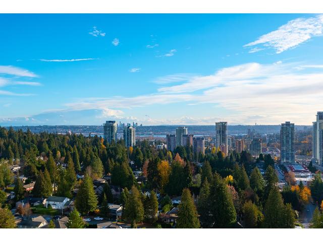 2006 - 657 Whiting Way, Condo with 1 bedrooms, 1 bathrooms and 1 parking in Coquitlam BC | Card Image
