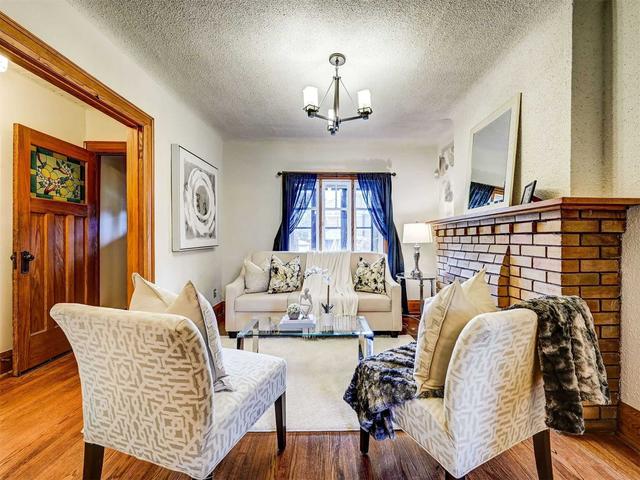 351 Lauder Ave, House detached with 3 bedrooms, 2 bathrooms and 1 parking in Toronto ON | Image 39