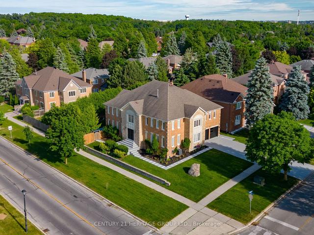 942 Stonehaven Ave, House detached with 5 bedrooms, 6 bathrooms and 8 parking in Newmarket ON | Image 23