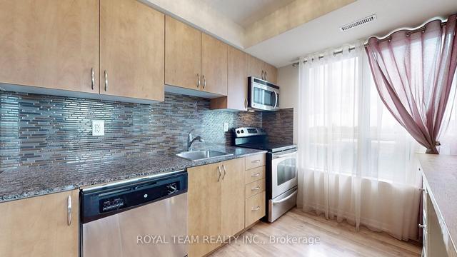 806 - 801 Sheppard Ave W, Condo with 2 bedrooms, 1 bathrooms and 1 parking in Toronto ON | Image 15