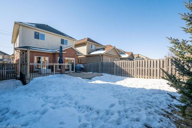 1260 Old Zeller Drive, House detached with 3 bedrooms, 2 bathrooms and 3 parking in Kitchener ON | Image 38