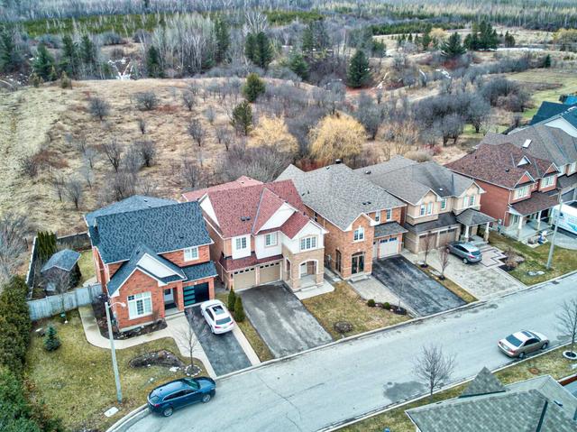 upper - 63 Barnwood Dr, House detached with 4 bedrooms, 3 bathrooms and 4 parking in Richmond Hill ON | Image 34