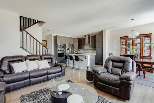 129 Nolanhurst Way Nw, House detached with 4 bedrooms, 3 bathrooms and 4 parking in Calgary AB | Image 14